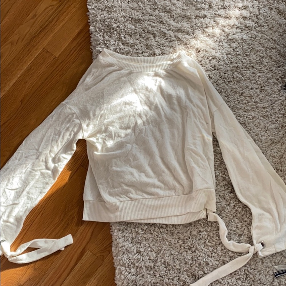 Soft Urban Outfitters Sweater